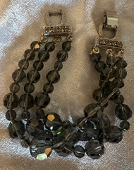 VINTAGE AURORA BOREALIS (AB) 17″ NECKLACE, 7″ BRACELET & SCREW-BACK EARRINGS SET