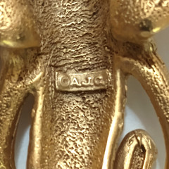 AJC Elephant Head Brooch Signed Gold Tone Faux Ivory Tusks Vintage Statement
