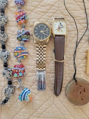 jewelry lot . Very Good Wearable Condition .