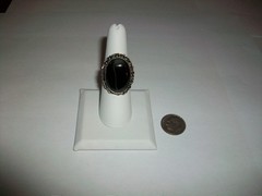 Vintage Black Onyx Oval Ring in 925 Sterling Silver Size 6 1/2