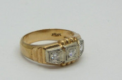 Vintage Solid Yellow Gold Gents Ring with 3 Natural Round Diamonds