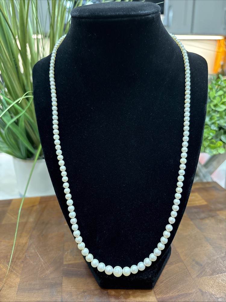 Vtg Graduated Cultured Pearl Necklace Estate Broken Clasp Needs Repair 22 Inch