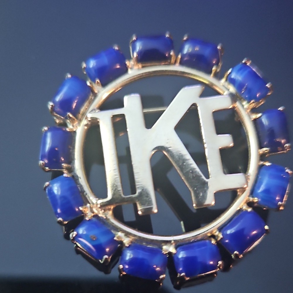 1950’s Eisenhower IKE president FANCY BROOCH jewelry pinback pin button ^