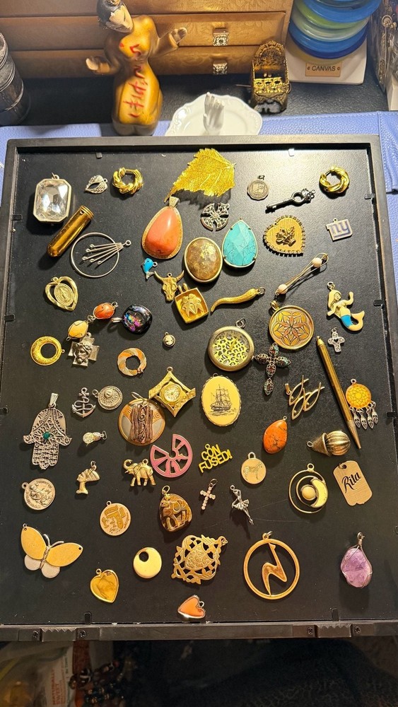 Vintage Assorted Mixed Media Jewelry Pendant Lot