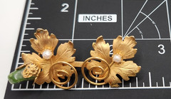 Vintage Gold tone Brooch Lot 4 pieces Crown Trifari MFA Butterfly Leaf Star