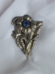 Art Deco Dress Clip Pot Metal Repousse Pot Metal Blue Paste Gem