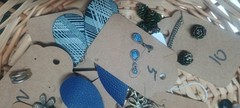Vintage Costume Jewelry Lot Approx 100 Pieces Earring Necklaces