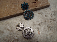 Vintage TRIFARI Dangle Earrings – Silver Tone- Flush Inlay Faux Turquoise