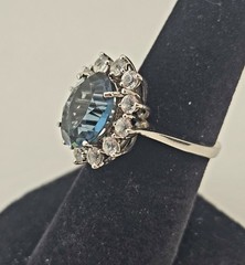 Vintage Sterling Silver Blue Topaz Halo Cocktail Dome Ring Size 6 – 5g