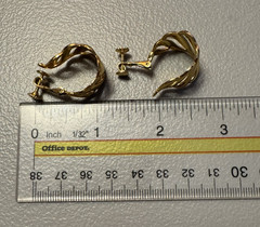 Vintage Vendome Gold-Tone Twisted Screw Back Clip On Earrings