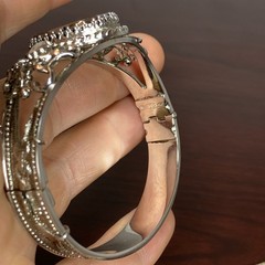 Whiting & Davis Intaglio Lily Flower Cameo Silvertone Hinged Bracelet Mesh Bags