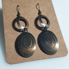Brass Tone Oval Dangle Earrings Hook Backing Lightweight 2.5 In Boho Beach Core