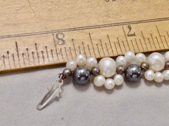 VINTAGE HAND STRUNG CULTURED WHITE AND BLACK PEARL BRACELET 8 ” STERLING CLASP