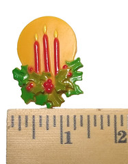 Hallmark Plastic Christmas Candles Brooch With Poinsettia