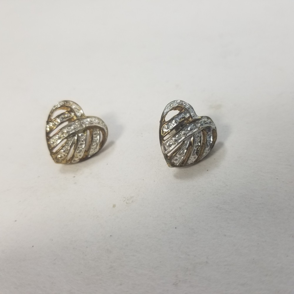 Vintage Ribbon Heart Stud Earrings