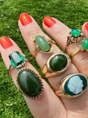 VINTAGE 10K YELLOW GOLD BIG OVAL GREEN NEPHRITE JADE JADEITE RING SOLID HEAVY