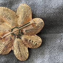AAI Vintage Flower Brooches/Pins Signed Goldtone