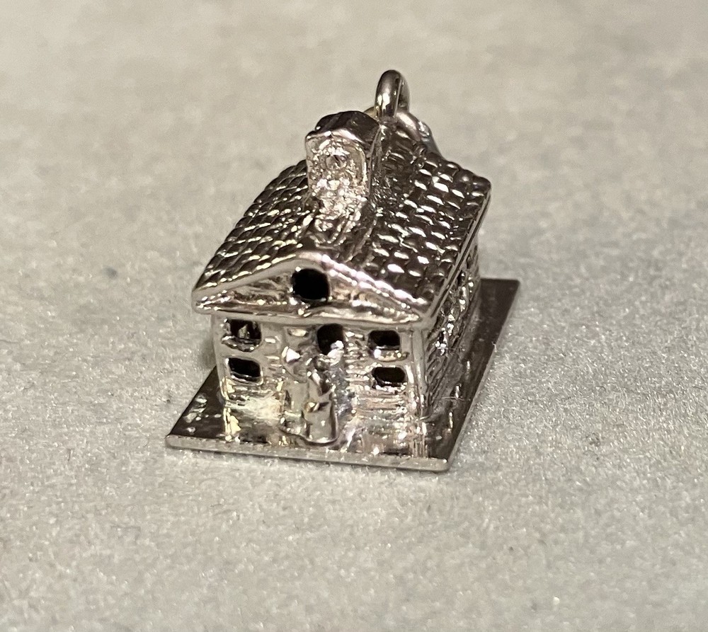 Vintage Sterling Silver Charm House Rhodium Plated Couple Standing In Front