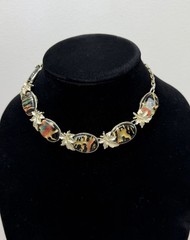 Vtg 1960s Coro 16″ Necklace Marbled Multicolor Thermoset Choker Goldtone Leaf