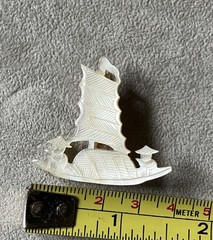 Vintage Carved Mother Of Pearl Asian Boat With Sail Brooch 1.5 Inches