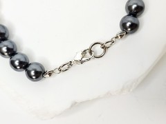Vintage Gray And White Faux Pearl Bracelet – Freshwater Look – READ