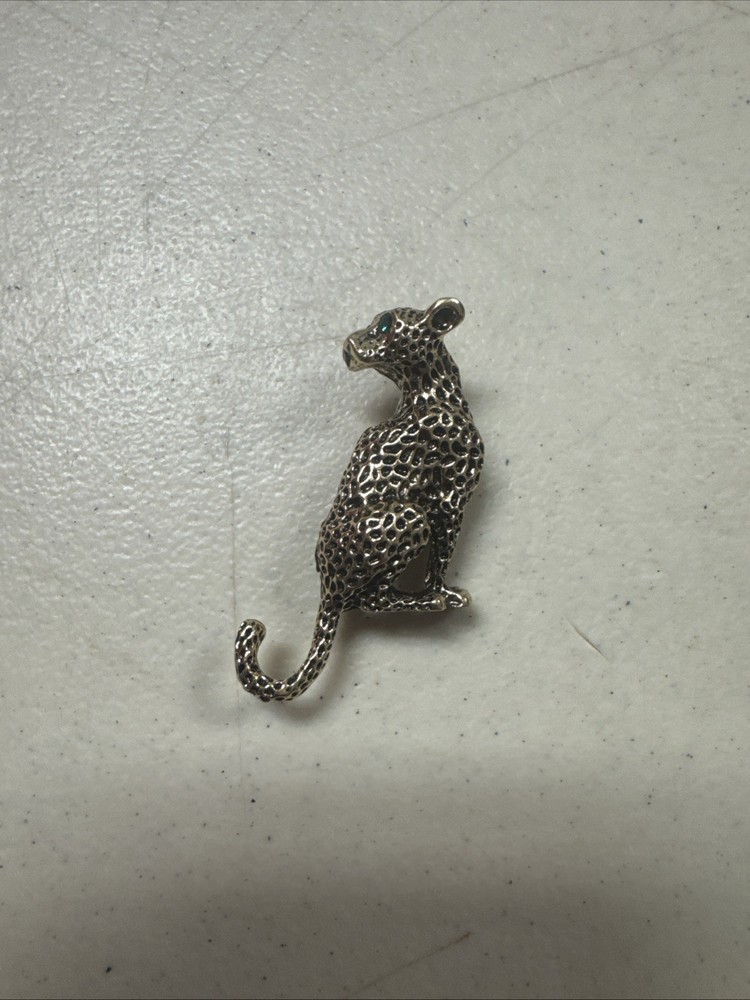 Green Eyed Leopard Brooch 1.82″ X 1.05″ m12