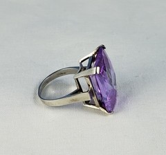 Vintage sterling silver changing color pink lilac stone cocktail ring sz 7.25