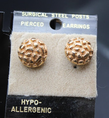 Vintage GOLD Tone Dome Round Shape Earrings Hammered Texture- Glam Artsy Costume