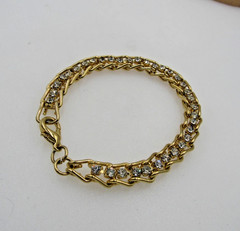 Well-Made Gold Tone Prong Set Rhinestone Chain 7 1/2″ Tennis Style Bracelet B1