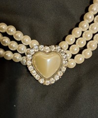 1 Necklace Heart ,Stone – Middle Little Stones Around – 3 Strands Claw Clasp