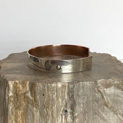VTG Stuart Nye Sterling Silver 925 Copper Embossed Cuff Bracelet 6.75″