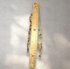 Avon NR Tiger’s Eye Pendant Beaded Necklace unsigned bracelet Set vintage