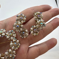 Vintage White Enamel Floral Wreath Brooch and Clip On Earrings Set AB Rhinestone