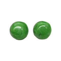 Vogue Green Jade Green Ball Gold tone Clip On Earrings dome .75 in Vintage