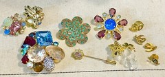 Vintage Hollycraft 1958 & Swarovski Flower Grapes & More Lot brooch Pin