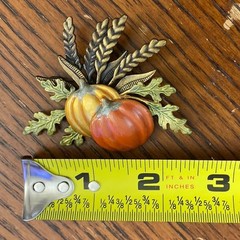 Vintage Harvest Fall Pumpkin Brooch Autumn Halloween Signed KC Gourd Squash