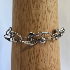 Vtg 900 Silver Panel Bracelet 17.16g Fine Jewelry 8.25″ Artisan Spring Ring