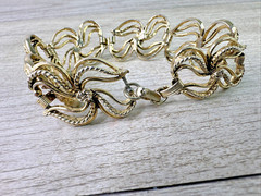 Vintage Unbranded Bracelet Antiqued Gold Tone Textured Waves