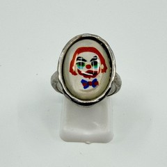 Vintage Y2K Silver Tone Sad Clown Oval Cabochon Ring Retro Kitsch Size 7 Classic