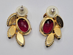 VTG Pierced Earrings Clusters of Red & Pink Rhinestones w/goldtoned leaf accents