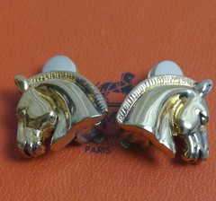 Authentic HERMES Vintage Horse Earrings Metallic #2796