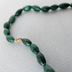 Vintage Green Malachite Oval Polished Knotted Beads Necklace