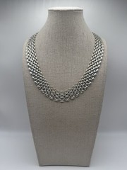 Vintage Avon Silver Plated Wide Flat Panther Link Chain Collar Necklace