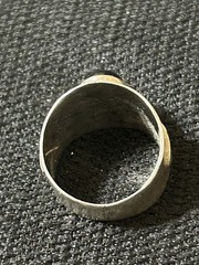Unusual Vtg 925 Sterling Silver Oval Black Onyx Wide Band Ring Leaf Accents 6.5