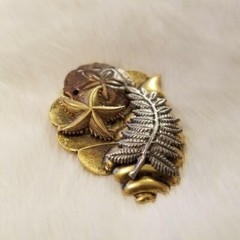 Vtg Nautical Brooch Starfish Sand Dollar Seashell Beach Leaf Art to Wear 2819