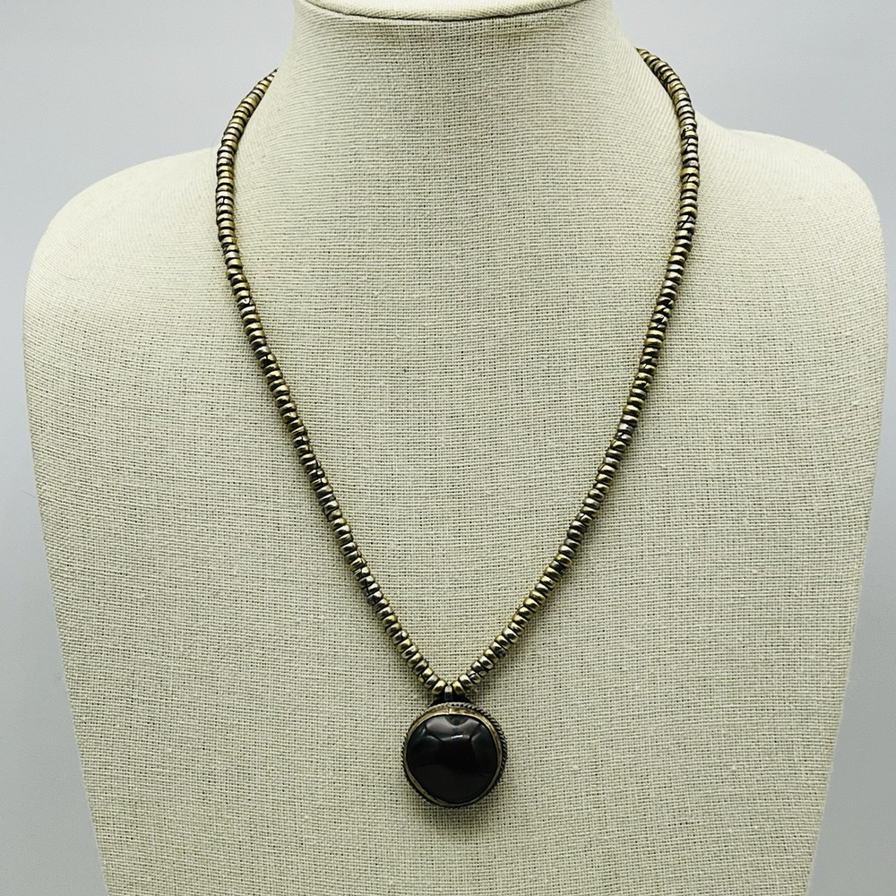 Vintage Ethnic Necklace Agate Pendant Brass 20″