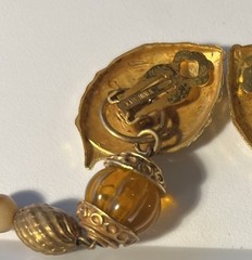 Vtg KATE HINES Signed Convertible Gold Tone Amber Lucite Couture Clip Earrings