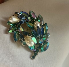 Vintage Blue Green Gold Tone Leaf Crystal Spray Navette Pearl Peacock AB Brooch