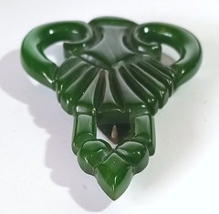 Vintage (Antique?) Carved Dark Green Bakelite Dress Fur Clip 2.5″