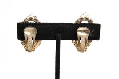 Vintage Multicolor Rhinestone Climber Clip On Earrings & Choker Necklace Set